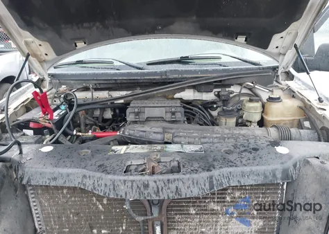 2004 Ford F-150 Lariat/Xlt from USA, damaged, VIN 1FTPW12534KA65656